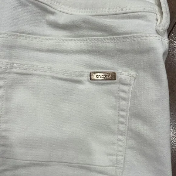 Chico’s So Slimming Girlfriend Crop Jean - Picture 6 of 7